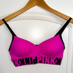 Victoria’s Secret Lightly Lined Bralette T-Shirt Bra Sizes And Colors Available: Xs- 1 Black/White Xs- 1 Hot Pink/Black Fitted Pink Bra For Loungewear, Pink Fitted Workout Bra, Casual Stretch Pink Bra, Pink Fitted Sporty Bra, Sporty Fitted Pink Bra, Sporty Pink Bra, Victoria Secret Pink Bras, Vs Bras, Logo Wear