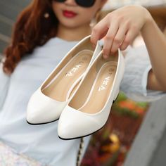 Heels:Approx 5cm Platform:Approx 1cm Upper Material:Pu Leather Outsole:Rubber If your foot is a little wide and fat, we suggest you choose 1 size larger, pls measure your foot length and choose a correct size. Thank you! Size Chart: Euro/CN 34 = foot length 21.5-22cm (Foot width=8-8.5cm) Euro/CN 35 = foot length 22-22.5cm (Foot width=8.5cm) Euro/CN 36 = foot length 22.5-23cm (Foot width=8.5-9cm Euro/CN 37 = foot length 23-23.5cm (Foot width=9cm) Euro/CN 38 = foot length 23.5-24m (Foot width=9-9. White Block Heels With Padded Heel, Medium Width, White Block Heels With 4-inch Heel Medium Width, White Closed Toe Kitten Heels, Medium Width, White Patent Leather Heels With 4-inch Heel, White Leather Kitten Heels, Medium Width, White Pumps, Patent Leather Pumps, High Heel Shoes, Patent Leather