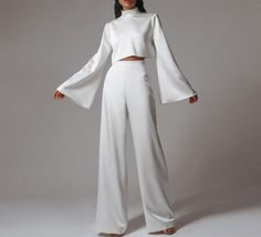 Kukombo White Satin Women Pants Set Autumn Flare Sleeve Backless Blous Simple Streetwear, Style Wide Leg Pants, Casual Chique, Backless Blouse, Flare Long Sleeve, Wide Trousers, Two Piece Pants Set, Vintage Flare, Silk Suit