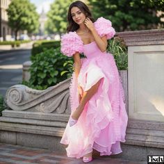 Fisdy - Elegant French-inspired Maxi Organza Gown Dress with Flattering Puff Sleeves and Tiered Ruffle Details Tube Gown, Organza Gown, Ruffle Prom Dress, White Floral Maxi Dress, Organza Gowns, Dress With Puff Sleeves, Rehearsal Dinner Dresses, Royal Dresses, Evening Gown Dresses