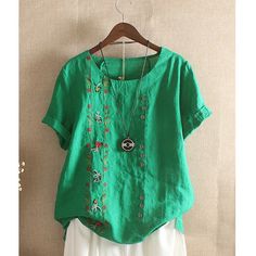 Women Cotton Linen Tshirts Japan Style Harajuku Floral Embroidery Vintage Oversize Loose Short Sleeve Original Design T-shirts green1-M Bohemian Shorts, Embroidery Vintage, Floral Pullover, Linen Tshirts, Shirt Blouses Tops, Japan Style, Blouse Tops, Cotton Bottoms, Loose Blouse