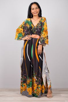 "Boho summer kaftan, Floral dress, Boho Kaftan Dress, Maxi Dress, Long loose fit dress, Kaftan, caftan, frock dress PRODUCT SIZE : One Size Fits Most * Chest : free up to 32 - 58\" * Waist : free up to 58\" * Hips : free up to 56\" * Length : 59\" from shoulder to hem, measured laying flat - when hanging it measures up to 60\" ) * Sleeve length : 24\" MATERIAL * ITY Polyester * No lining NOTE : * Model chest : 32\", waist : 24\" hips : 35\" * Combined Height is 5\"6 > I'm 5\"2 (158cm) and I'm Bohemian Printed Tunic Dress, Flowy Printed Boho Tunic Dress, Flowy Summer Dress With Kimono Sleeves, Floor-length Floral Print Kaftan For Spring, Printed Tunic Maxi Dress For Festivals, Bohemian Printed Tunic Maxi Dress, V-neck Kaftan Dress For Beach, Festival Tunic Maxi Dress Printed, Spring Floral Print Floor-length Kaftan