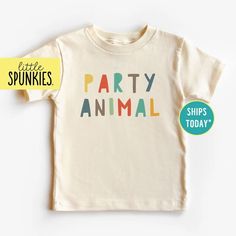 Party Animal Toddler Shirt, Animal Birthday Birthday T-shirt, Natural Graphic Tee PARTY ANIMAL - Etsy Baby Birthday Shirts, Retro Birthday Parties, Zoo Party, Retro Birthday, Birthday Party Outfits, Party Animal, Kids Graphic Tees, Baby And Toddler, Party Outfits