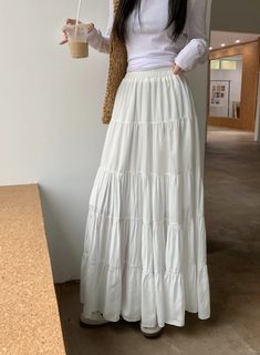 Olivia Mark - Plus Size Fashion High Waist Long Umbrella Skirt with Flared Hem Long Skirt Aesthetic, White Ruffle Skirt, White Skirt Outfits, Long Umbrella, Flare Maxi Skirt, White Long Skirt, Cute Modest Outfits, Long Skirt Outfits, Umbrella Skirt