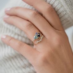 Clear Water Ring | Unique Cluster | Melanie Casey Fine Jewelry Gold Vintage Rings, Engagement Ring Cut, Water Ring, Sapphire Side Stones, Melanie Casey, Water Rings, Emerald Engagement Ring Cut, En Pointe, Necklace Chain Lengths