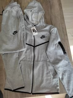 Nike Tech Suit, Nike Tech Jacket, Nike Tech Fleece Tracksuit, Sweat Suits Outfits, Grey Tracksuit, Full Tracksuit, Men Jumpsuit