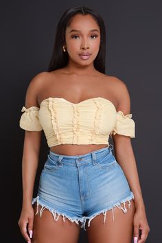 Casual Strapless Off-shoulder Top For Spring, Trendy Off-shoulder Crop Top For Brunch, Chic Ruched Off-shoulder Top For Spring, Trendy Off-shoulder Top For Spring Brunch, Trendy Spring Off-shoulder Top For Brunch, Ruffled Cropped Top For Day Out, Ruffled Crop Top For Day Out, Trendy Ruffled Off-shoulder Top For Day Out, Trendy Off-shoulder Ruffle Top For Day Out