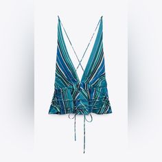 Top Made Of Linen Blend Fabric. V-Neckline And Adjustable Tied Wide Straps That Cross At Back. Only One | 6929/025 Size Xs New W/ Tags Zara Tops, Wide Straps, Striped Linen, Linen Blend, Blue Green, Zara, Womens Tops, Women Shopping, Blue