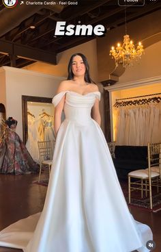 Wedding Dress And Suit, Satin Ball Gown Wedding Dress, Satin Ball Gown, Dream Wedding Decorations, Satin Style, Bridal Dress Design, Dress Inspo