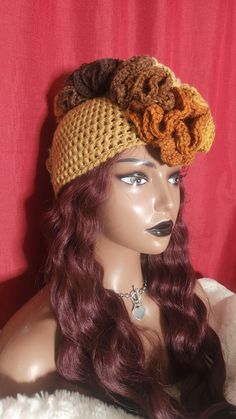 This new, trending Mohawk Crochet Hat was hand crocheted with love. This stylish hat will definitely allow you to stand out and make a bold statement to complete your wardrobe. *Please be aware, for multicolor blended hat, no two hats are exactly alike due to how each multicolor blended skein of yarn is processed. Mohawk Crochet Hat, Bandanas Crochet, Crochet Stitches Video, Beanie Pattern, Stylish Hats, Skull Cap Beanie, Crochet Hat, Skull Cap, Bandanas