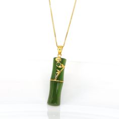 * DETAILS--- 24k Yellow Gold Genuine Nephrite Green Jade Bamboo Pendant Necklace. This pendant is made with high-quality genuine green jade, The green jade texture is so smooth and translucent. It's perfect without flaws. Excellent carving work is done on the piece. And the Green Bamboo is really brought out, with yellow gold leaves. It's very beautiful and affordable. Made with green nephrite jade. The size is 33.06 *9.8 mm for both men and women. It's a very special gift for yourself or your l Classic Bangles, Green Bamboo, Gold Chain With Pendant, White Gold Sapphire, Nephrite Jade, Gold Leaves, Jade Jewelry, Green Necklace, Jade Pendant