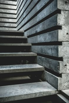 concrete steps leading up to the top of a building