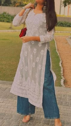 Trendy Outfits Indian, Desi Fits, Casual Indian Fashion, Dresses Traditional, Desi Fashion Casual, Indian Dresses Traditional, Trendy Dress Outfits, Desi Aesthetic, Everyday Fashion Outfits