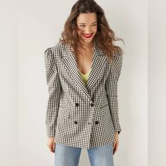 New Brand It’s Was A Gift Size Xs-S Spring Gingham Blazer For Workwear, Spring Gingham Long Sleeve Outerwear, Chic Houndstooth Outerwear For Spring, Spring Gingham Blazer With Long Sleeves, Chic Gingham Fitted Outerwear, Chic Gingham Long Sleeve Outerwear, Chic Fitted Gingham Outerwear, Spring Gingham Outerwear For Work, Fitted Gingham Blazer For Fall