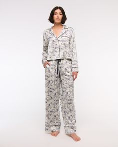 Easy-fitting sleep pants in our lightweight, silky soft satin fabric, featuring an elasticated waistband and adjustable drawstring for ultimate comfort and fit, pockets and piping details at the hem. Womens Matching Sets, Women's Sleepwear, Sleep Pants, Sleepwear & Loungewear, Sleep Shirt, Getting Cozy, Sleepwear Women, Blue Pattern, Satin Fabric