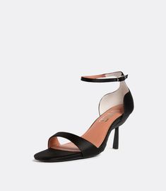 Black Strap Sandals that Fold to Flats - The Editor Sandal Luxury Black Sandals For Dinner, Luxury Black T-strap Sandals With Ankle Strap, Black Strap Sandals, Shoe Style, Black Silk, Sophisticated Style, Strap Sandals, Ankle Strap, Convertible