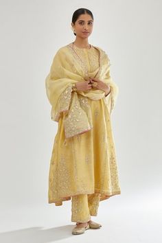 Shop for Kora Yellow Silk Chanderi Embroidered A-line Kurta Set for Women Online at Aza Fashions Ethnic Fashion Indian, Gota Embroidery, Sheer Dupatta, Yellow Kurta, Chanderi Dupatta, Kaftan Designs, Shoes Diy, Saree Designs Party Wear, A Line Kurta