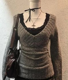 IFOMT Fashion Vintage V-neck Knitted Tops Women 2024 Early Autumn New – Ifomt Tough Clothes, Early Autumn, Knitted Tops, Moda Vintage, Plaid Skirt, 가을 패션, Really Cute Outfits, Y2k Grunge, Fashion Vintage