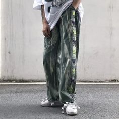 Threebooy Trousers Hip Hop Straight Men's Jeans Tie Dye Graphic Man Cowboy Pants Y2k Streetwear Baggy 2024 Korean Autumn Harajuku Summer ✅ S: Height 160-170 cm ; Weight 48.5-61 kg ✅ M: Height 164-171 cm ; Weight 50.5-61.5 kg ✅ L: Height 167-172 cm ; Weight 55.5-63 kg ✅ XL: Height 169-175 cm ; Weight 58.5-66 kg ✅ 2XL: Height 170-176 cm ; Weight 62-70 kg ✅ 3XL: Height 176-182 cm ; Weight 63-74 kg Aesthetic Trousers, Pants Aesthetic, Vintage Summer Outfits, Jeans Embroidery, Cowboy Pants, Pants Y2k, Pants Fabric, Style Wide Leg Pants, Blazer Shirt