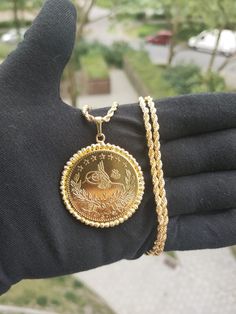 -Dorika Resat -22K gold plated -made by a real goldsmith -Premium quality / no difference to the real -does not discolor (waterproof) -Diameter Ø: 40 mm -Chain + coin approx. 37.5g // coin only approx. 24g -Material: brass -Nickel free Gold Coin Jewelry, Gold Coin, Anarkali Dress, Coin Jewelry, Gold Coins, 22k Gold, Necklace Gold, Women's Jewelry, Favorite Jewelry