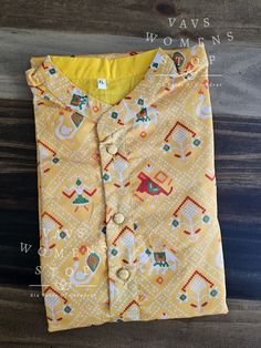 This kurta is customized for standard size XL. Full Sleeves Pattern Please ask for measurements if needed. Printed Straight Kurta For Navratri, Navratri Printed Straight Kurta, Traditional Printed Yellow Tops, Yellow Kurta With Printed Motifs For Diwali, Yellow Block Print Straight Kurta, Yellow Straight Kurta With Block Print, Yellow Straight Kurta For Navratri, Printed Straight Kurta For Festivals, Festive Kurta Tunic With Bandhani Print