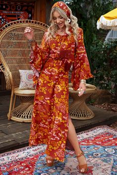 Vintage Boho Floral Maxi Dress Hippie Floral Print Dress For Fall, Hippie Floral Print Fall Dresses, Fall Hippie Dress With Boho Print, Hippie Maxi Dress For Beach In Fall, Hippie Dress For Fall Festival, Fall Floral Print Dress With Bell Sleeves, Hippie Style Fall Festival Dresses, Hippie Fall Festival Dresses, Spring Beach Dress With Bell Sleeves