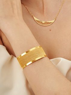 When it comes to completing your weekend look, it's all about the finishing touches which is why you'll love this charming Alameda Cuff Bracelet Gold. There's a reason certain jewelry is always in style, season after season and year after year. It’s an instant statement piece and will get you a flurry of compliments every time you wear it. Features: Handmade Gold is gold plated 18K Dimensions: W 1.16" x L 2.5" It's adjustable so it fits all wrist Jewelry Unique Bracelets Gold, Gold Kada Women, Gold Set Designs Jewelry Unique, Breslet Jewelry Gold, Gold Kada Design For Women, Bangles Jewelry Designs Gold, Bangles Design Gold, Gold Bracelet Design, Gold Bangle Designs