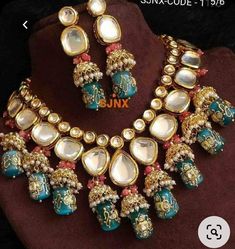 Bridal Jewellery Earrings, Kundan Jewellery Set, Indian Jewelry Earrings, Indian Bridal Jewelry Sets, Antique Jewellery Designs, Jewelry Set Design, Indian Jewellery Design Earrings, Antique Jewelry Indian, Bridal Fashion Jewelry