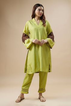 Green kurta with thread embroidery in floral pattern on sleeves. Paired with pant. - Aza Fashions Green Couture, Tulip Pants, Kurta Set For Women, A Line Kurta, Floral Sleeve, Thread Embroidery, Silk Embroidery, Kurta Set, Pants Pattern