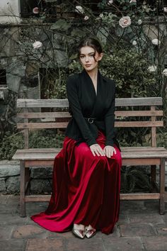 Spring Formal Floor-length Skirt, Elegant Evening Skirt For Fall, Winter Formal Pleated Skirt, Elegant Formal Maxi Skirt For Fall, Elegant Formal Fall Maxi Skirt, Elegant Evening Maxi Skirt For Fall, Formal Long Skirt For Fall, Evening Winter Flared Skirt, Chic Skirt For Spring Costume Party