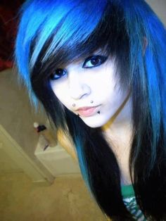 blue and black hair DOING IT.!! hopefully soon.!!!!! Green Hair Color Ideas, Alt Hairstyles, Black Scene Hair, Scene Hair Colors, Goth Make Up, Armband Tattoos, Corset Dresses