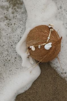 A beach-inspired accessory crafted with brown sea glass, pearls, and natural shells. The 25mm baroque pearl drop adds a touch of elegance. Adjustable length of 14-17" for the perfect fit. Embrace your beach vibes with this unique necklace! Length: 14”-17” Crafted with 14K Gold Filled Chain and Brown Seaglass, pearls, natural shells, and a 25mm baroque pearl drop. Handmade with love from San Clemente, CA. Part of the Taylor Hayden Collection. Ocean-inspired Pearl Necklace For Beach, Beach Strand Pearl Necklace With Charm, Bohemian Shell Pearl Necklace For Beach, Ocean-inspired Shell Necklace With Pearl Charm For Beach, Beach Pearl Strand Necklace With Pearl Charm, Bohemian Beach Shell With Pearl Charm, Handmade Bohemian Pearl Necklace For Beach, Bohemian Pearl Shell Necklace For Vacation, Bohemian Shell With Pearl Charm For Beach