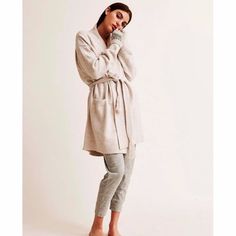 New Skin Cotton Travel Knitwear Valora Robe In Heather Grey (Gray) S Small This Attractive Loungewear Collection Uses The Best Cotton Blend To Create Its Heavenly Soft Ribbed Fabrication. Feminine And Luxurious Robe. Also Can Be Worn As A Sweater. Would Be Perfect For Your Honeymoon Or Vacation! Ribbed Trims Detachable Belt Patch Pocket Fine Knit Raw Edges Flared Sleeves Machine Wash Tasseled Ties 60% Cotton, 40% Polyester Size Small Chest: 38 Inches Waist: 38 Inches Shoulder To Hem: 33.75 Inche Long Sleeve Cardigan For Winter Lounging, Elegant Relaxed Fit Cardigan For Loungewear, Beige Cashmere Cardigan For Loungewear, Chic Cashmere Sweater Coat For Loungewear, Chic Long Sleeve Sweater Coat For Loungewear, Chic Cream Sweater Coat For Loungewear, Elegant Sweater Coat For Fall Loungewear, Elegant Fall Sweater Coat For Loungewear, Cozy Neutral Outerwear For Loungewear