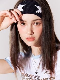 Editor's NoteLOTSYOU is inspired by the teen content we are passionate about and the culture of that era. - Star pattern point- Wide head band- Soft and stretchy- Comfortable to wear Measurements (in.)- Head Girth: 17.72 in.- Width: 8.66 in.- Height: 2.56 in. Composition & Care- 100% Acrylic- Avoid direct heat and moisture- Dry cleaning is recommended- Natural dry in shade- We inform that it may cause color transferDesigner- by LOTS YOU Sporty Headband, Headband Aesthetic, Flamboyant Gamine Kibbe, Tied Headband, Dramatic Gamine, Natural Dramatic, Button Headband, Face Model, Tie Headband