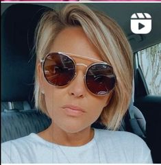 Chin Length Hair, Bob Haircut For Fine Hair, Hair Affair, Haircuts For Fine Hair, Short Hair Haircuts, Short Blonde Hair, Hair Today, Great Hair, Hair Dos