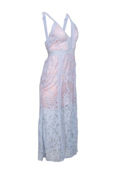 Feel elegant and stylish in the Alice McCall blue lace sleeveless midi dress. This stunning dress features delicate blue lace and a flattering midi length. Perfect for a wedding guest or a night out, pair it with nude heels for a chic look. Size 2 Shell 100% Polyester Lining 97% Polyester, 3% Elastane Contrast trim 100% Cotton Elastic Trim 91% Nylon, 9% Elastane Invisible back zipper O ring sleeveless straps V-neckline Bust 32" Waist 24" Shoulder to hem 50" Sleeveless Lace Patchwork Midi Dress For Formal Occasions, Sleeveless Formal Midi Dress With Lace Patchwork, Summer Prom Lace Dress With Scalloped Lace, Sleeveless Lace Patchwork Maxi Dress For Evening, Sleeveless Evening Dress With Delicate Lace, Sleeveless Lace Dress For Evening, Chic Sleeveless Lace Dress For Prom, Formal Sleeveless Dress With Delicate Lace, Spring Party Maxi Dress With Delicate Lace