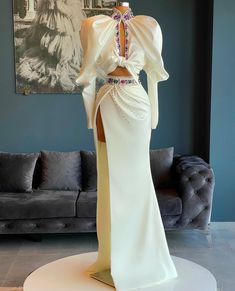 White Couture Dress For Gala, White Couture Party Dress, White Couture Dress For Party, White Fitted Couture Dress, Couture White Evening Dress, White Couture Fitted Gown, White Fitted Couture Gown, White Evening Dress For Gala, Chic Two-piece Wedding Dress