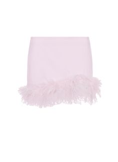 Laissez-vous tenter par le luxe de la jupe à plumes Magnolia. Cette pièce à caractère se marie parfaitement avec un veston pour un look sophistiqué ou avec un crop top pour un ensemble plus audacieux. Conçue pour la femme confiante au goût de l'opulence, la jupe Magnolia est un ajout indispensable à toute garde-robe avant-gardiste. Feather Skirt, Turkey Feathers, Pink Feathers, Cute Nike Shoes, Cute Nikes, Ostrich Feathers, Girl Fits, Confident Woman, Mean Girls