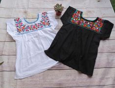 Hand embroidered floral blouseUnique style and beautiful combination of colors.Each blouse is unique, colors of the embroidery design may vary.100% Made in Mexico by artisans.One sizeFits small, medium and large.Belt is not included but you can add it to your purchase if you want.Color of the belt may vary.Please let me know if you have questions about the product, I'll be more than happy to help you :)I do not accept returns, but contact me if you have some inquiries.We do not issue refunds. We Fitted Casual Tops For Fiesta, Casual Fitted Tops For Fiesta, Casual Fitted Embroidered Multicolor Top, Casual Multicolor Fitted Embroidered Top, Short Sleeve Tops For Spring Fiesta, Short Sleeve Tops For Fiesta In Spring, Fitted Top With Short Sleeves For Fiesta, Cinco De Mayo Short Sleeve Blouse, Fitted Short Sleeve Blouse For Fiesta