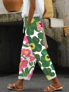 Loose And Simple Casual Straight Trousers Ropa Upcycling, Traje Casual, Green Pants, Casual Trousers, Mode Inspiration, Amelie, Casual Bags, Sweater Hoodie, Casual Pants