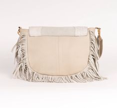 The soho crossbody is a boho bag in a biege tone full of details that make it very special! 100% real leather and suede it is a super original boho bag and perfect for YOU! Boho Bag, Soho, Real Leather, Make It, Handbags, Leather