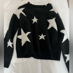 Never Worn Aqua Sweater, Star Sweater, Casual Style Outfits, Sweater Black, Style Outfits, Colorful Sweaters, Black Sweaters, Thrift Store, Casual Style