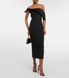 Sleeveless Midi Dress With Structured Boning For Formal Occasions, Formal Sleeveless Midi Dress With Structured Boning, Silk Evening Dress With Structured Boning, Bodycon Midi Length Evening Dress For Gala, Sleek Sheath Midi Dress, Elegant Elastane Bodycon Evening Dress, Dressy Midi Bodycon Evening Dress, Formal Bodycon Elastane Dress, Chic Elastane Midi Evening Dress