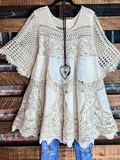 50th Clothing, Boho Style Outfits, Women White Blouse, Crochet Tunic, Shirt Blouses Women's, Plus Size Boutique, Shirts Women Fashion, Lace Tunic, Plus Size Fits