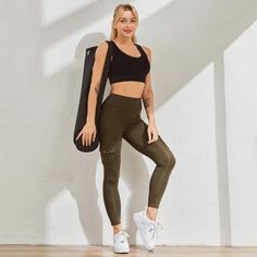 Cargo Pocket Leggings – Daniki Limited Fashion Activities, Leggings Streetwear, Cargo Leggings, Workout Women, Hip Stretches, Women Leggings, Leggings Casual, Stretch Leggings, Cargo Pocket