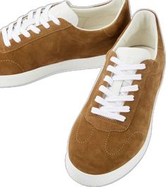 Suede Sneakers With Round Toe, Classic Sneakers With Suede Lining And Round Toe, Calf Leather Sneakers With Gum Sole And Round Toe, Suede Sneakers With Rubber Sole, Suede Sneakers With Contrast Sole, Suede Sneakers With Contrast Sole And Round Toe, Suede Sneakers With Textured Sole And Round Toe, Suede Lace-up Sneakers With Suede Lining, Suede Sneakers With Leather Sole And Round Toe