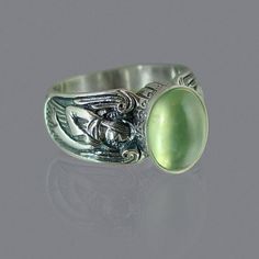 Vintage Green Moonstone Ring Silver Angel for Women Jewelry Occasion: Party, wedding, birthday, anniversary, gift mosaic: ring with green stone Style: Vintage Shape\pattern: Geometric Setting Type: Tension Setting Rings Type: Cocktail Ring Occasion: Engagement, Anniverssary Metals Type: Silver Material: Green Emerald Item Type: Rings Gender: Women Brand Name: Genuine-Gemstone Men Stone Ring, Cats Eye Ring, Black Moonstone, Wedding Band Sets, Eye Ring, Ring Boho, Moonstone Ring, Natural Opal, Types Of Rings