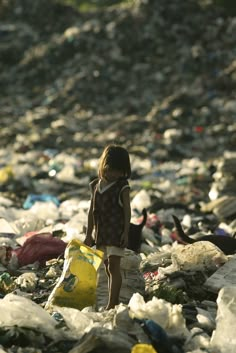 Street Children in the Philippines www.littlechildren.org #littlechildrenoftheworld #littlechildrenofthephilippines Poverty Photography, Unusual People, Street Children, English Projects, Poor Family, Poor Children, Ap Art