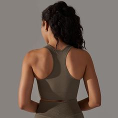 Constructed with advanced moisture-wicking fabric, our Dynamic Sports Bra keeps you cool and dry, allowing you to stay focused and motivated from start to finish. The breathable material ensures optimal airflow, while the quick-drying properties keep you comfortable throughout your workout.✔️Seamless✔️Fabric feels… lightweight, soft, stretchy✔️Triangle back design ✔️Low-medium impact Stay Focused, Keep Your Cool, Workout Wear, Moisture Wicking Fabric, Moisture Wicking, Sports Bra, How To Become, Bra, Sports