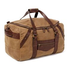 Our Campaign Waxed Canvas Medium duffle is designed with both great head-turning looks and outstanding functionality. We minimized its weight while maximizing functionality and comfort, both inside and out. The smart roll-out / roll-up dirties bag will help you organize your things as you see best (can you say wet socks?). It is accessible from the generous exterior zippered pocket and fully extends the length of the bag; when not in use, roll it up and easily snap stow it with the attached leat Waxed Canvas Duffle Bag, Vintage Gentleman, Canvas Duffle Bag, Leather Industry, Leather Duffle Bag, Leather Duffle, Duck Canvas, Leather Briefcase, Waxed Canvas